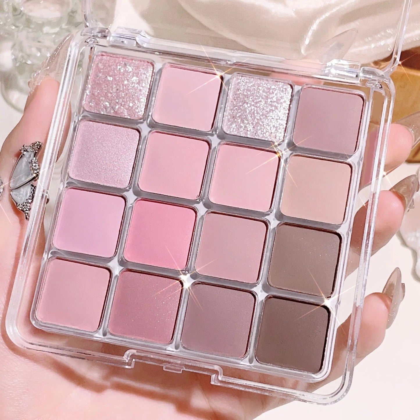 Eyeshadow tray 2-in-1 Nude Earth Pink matte pearl