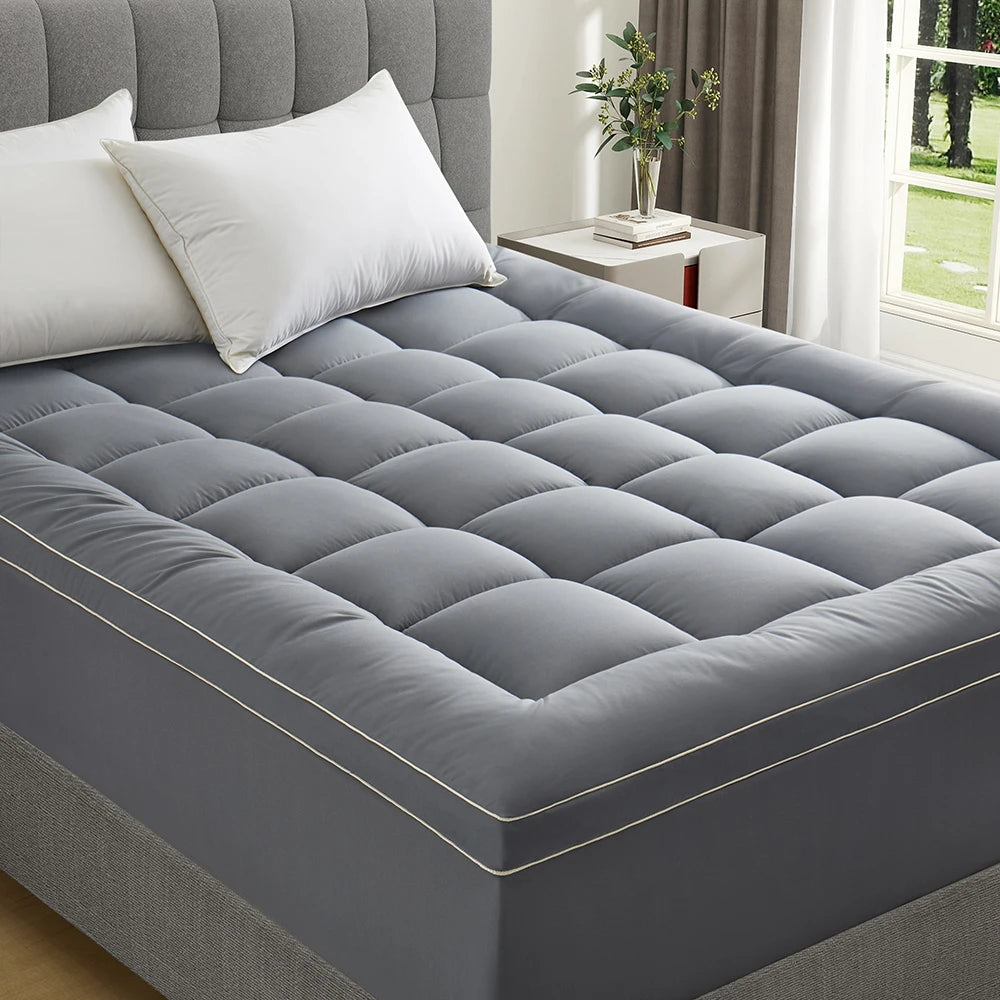 Mattress Topper for Back Pain, Extra Thick Mattress Cover
Quilted Fitted Mattress Protector Plush Pillow Top Deep Elastic Pocket