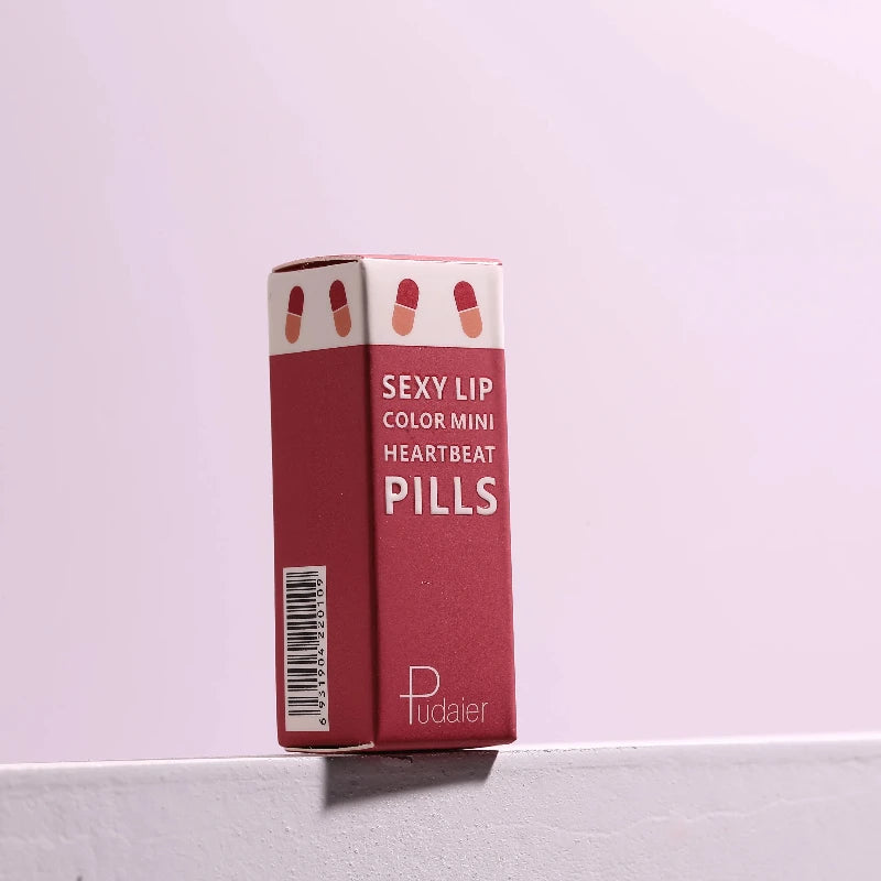 Long-Lasting,Capsule Lip Stain Non Stick
Non Fade, High Pigmented Matte Lipstick