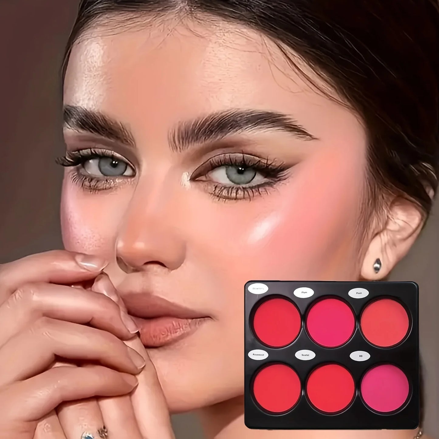 6-color blush palette, natural-toned eye shadow palette, and matte blush palette.
Light and breathable, suitable for cheek and e