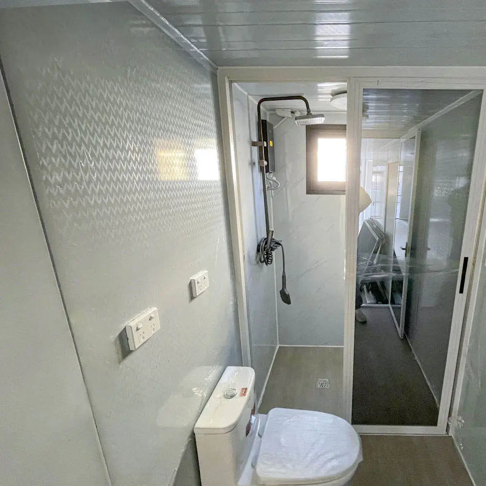 NEW NEW NEW 1Factory Direct Supply Prefabricated 20Ft Expandable
Container Houses Prefab Living Villa Folding Portable Mobile Tin