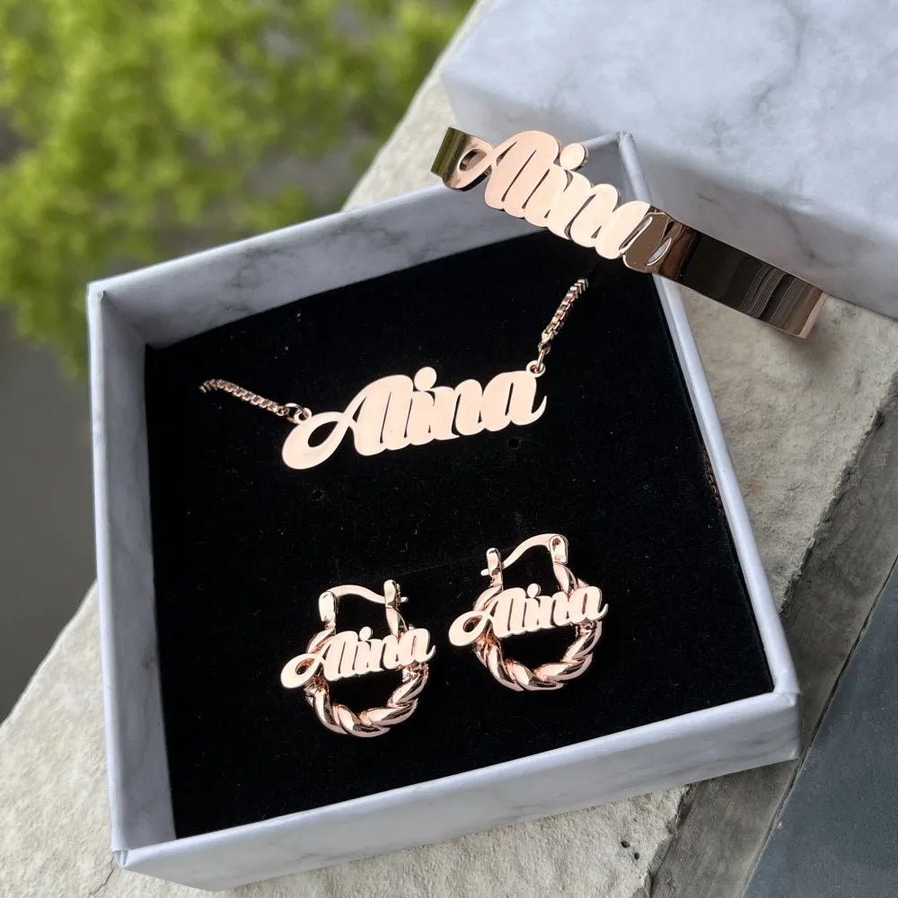 Custom Name Jewelry
Personalized Letter Necklace
Customized Name Bangles \
Stainless Steel Mini Hoop Earrings 18mm