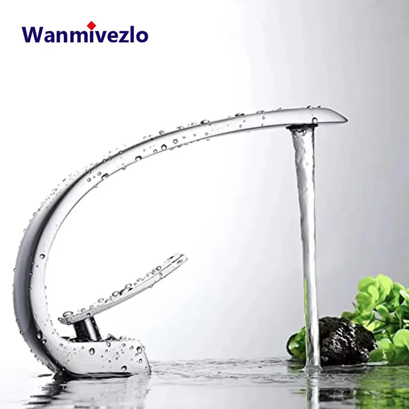 Brass Bathroom Faucet Basin Sink Faucet Single Handle Cold and Hot Mixer T
aps Beautiful Curve Design Deck installation