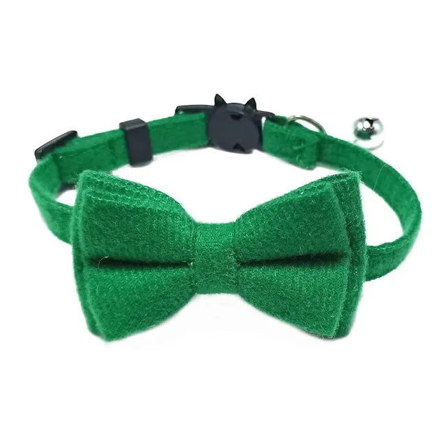 Pet Breakaway Cat Collar Bow Tie and Bell Cute Plaid
Christmas Red Elastic Adjustable Dog Collar With Sash Small Bell For Cats