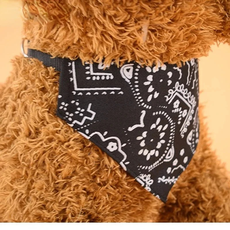 Pet Dog Neck Scarf Puppy Cat Dog Collar Bandana Collar
Scarf with Leather Collar Accessories Adjustable