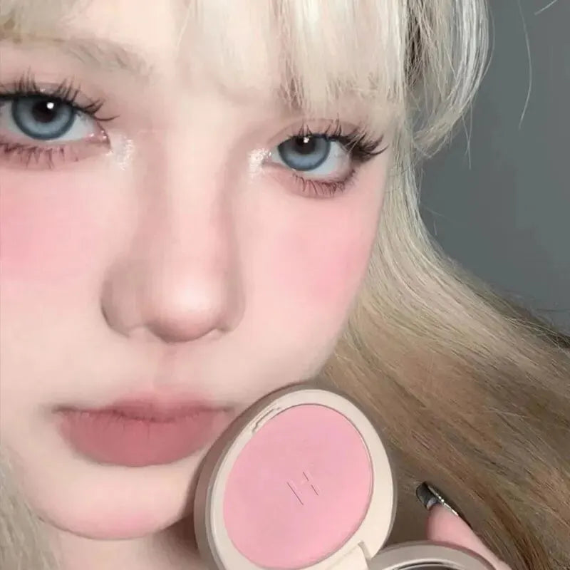 Monochromatic Blush Is Waterproof, Sweat-proof, Colorfast, and Durable. 
Six Colors Are Available.