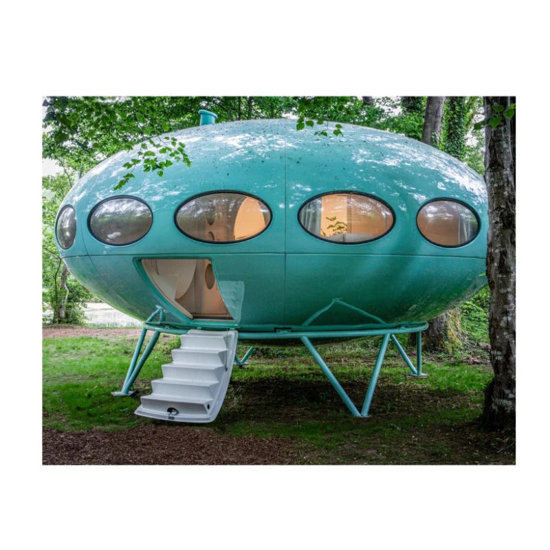 Prefabricated Luxury Hotel Modern Space Capsule Style 
Camping House Tiny House Outdoor Mobile Capsule House